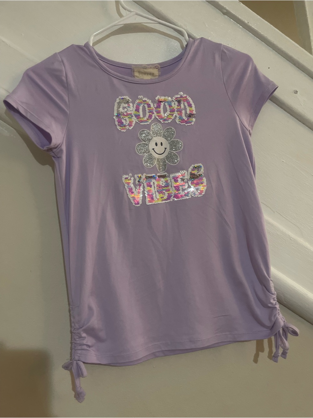 btween Lavender Short Sleeve Tee with Sequin 'GOOD VIBES' Daisy